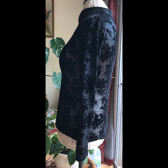 Cheongsam Goth Stretchy Flocked Top w/ Faux Leather Closures NWOTs Tag L, but M - Picture 6 of 7